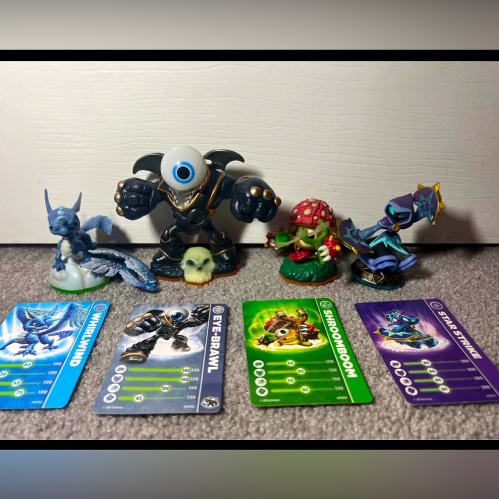 SKYLANDER game console figures